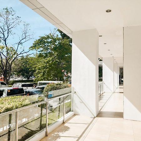 Studio With Mountain View, Near Limketkai Mall In Prime Cagayan De Oro Dış mekan fotoğraf